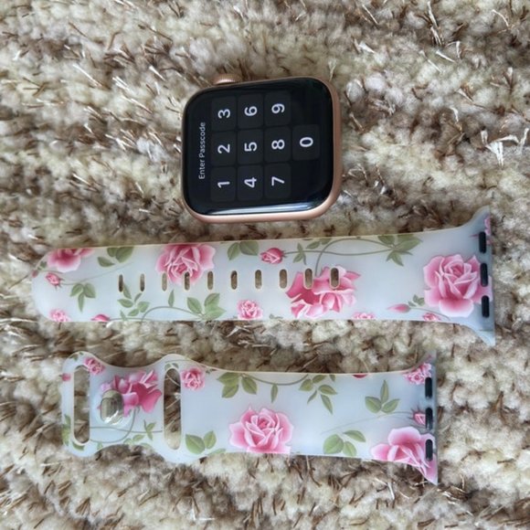 (Only Band) Floral Strap Compatible with Apple Watch Strap 38mm/40mm/42mm/44mm - Picture 1 of 5